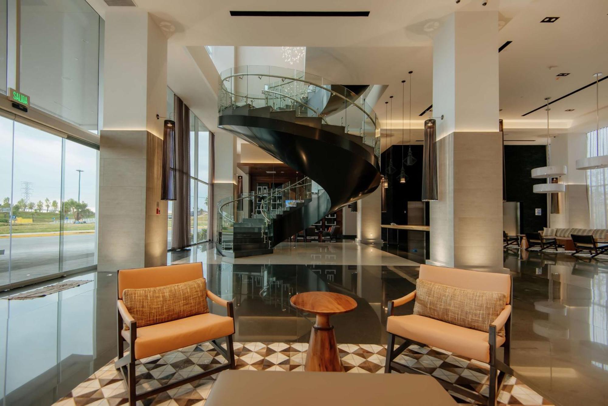 Hilton Garden Inn Puebla Angelopolis Exterior photo